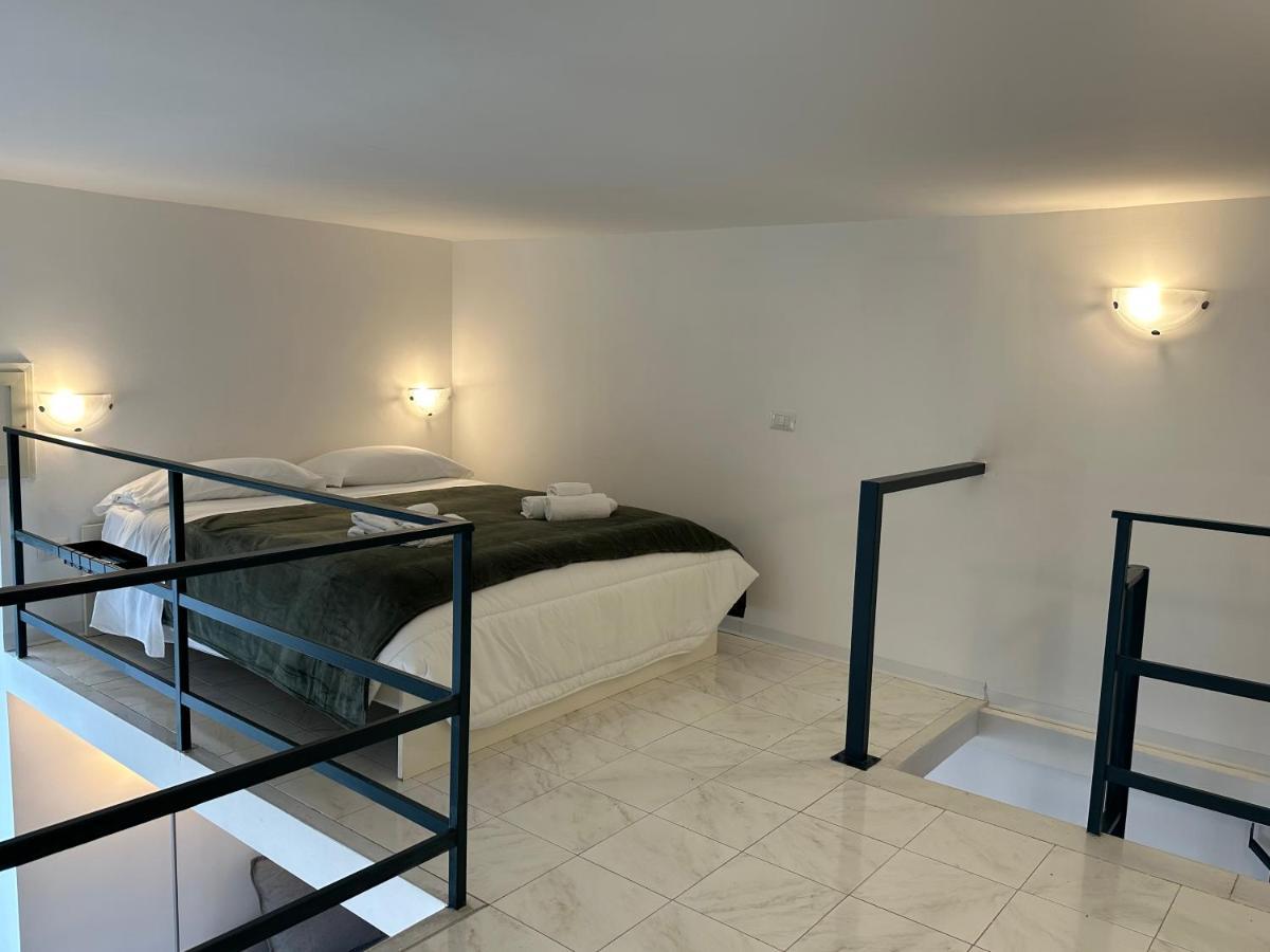 La Dimora Al Castello Central Flat Naples - My Place Екстериор снимка